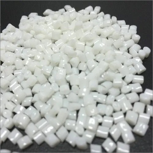 White Rpet Chips At Best Price In New Delhi Delhi Pashupati Ecotex Llp