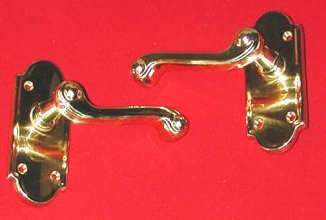 Lever latch