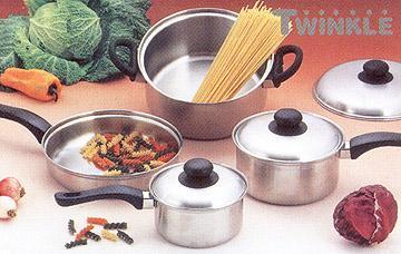 7 PC Cookware Set