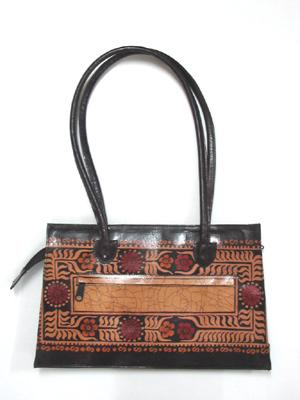 LEATHER BAGS
