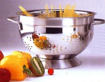 Heavy Weight German Colanders (Kitchenware)