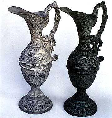 Embossed Jug - Aluminum, 250-300mm, Green/Black & Grey/Black, Elegant Durable Design