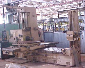 Horizontal Boring Machines (Table Type)/Jig Boring Machines - Steel, Large, 1984 Model | High Precision, Durable Design, Accurate Boring