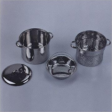 4pc 8-Quart Multi-Cooker Available With Sandwich Bottom