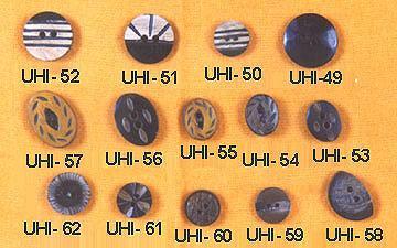 Buffalo Horn Plate Buttons