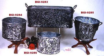 Galvanised Handicraft Items