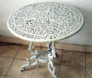 Garden Table in Aluminium Alloys