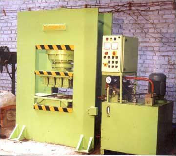 Brick Manufacturing Machine