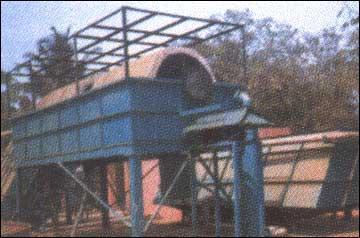 Project Undertaken - Steel Car Carrier, Variable Dimensions, Blue | Secure Transport, Load Rating 2000kg, Durable Design