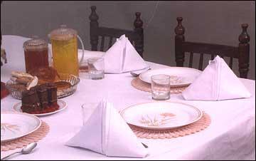 Momie Napkins & Table Tops
