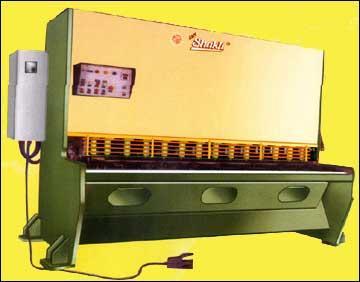 Shearing Machine (Mechanical/Pneumatic/ Hydraulic)