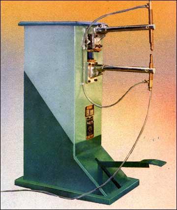 Pedal Operated Rocker Arm Type Spot Welding Machine