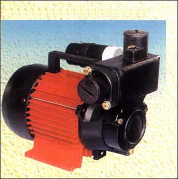 Self Priming Pump