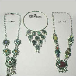 White Metal Necklace Studded with Agate Stone