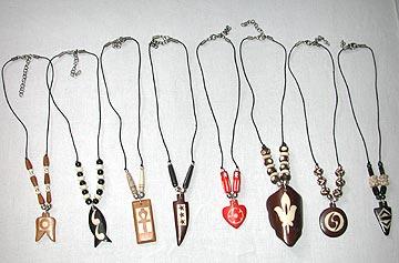 Bone Necklace Pended