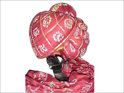 Men's Suits, Sherwanis & their coordinates (Turbans, sandals, broaches and ties)