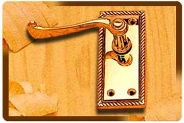 Georgian Brass Oval Latch