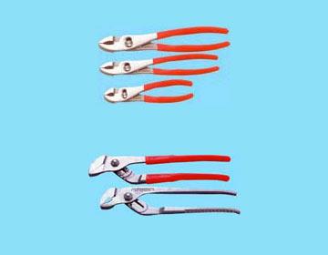 Pliers