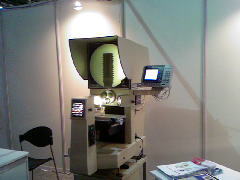 Profile Projector - Horizontal Light Path