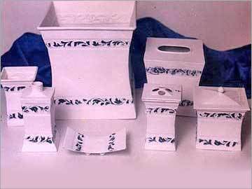 Handicrafts - Paper Material, Varied Sizes, White Color | Elegant Design, Durable, Eco-Friendly, Customizable, Lightweight, Handles Available, Bulk Packaging