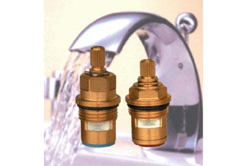 1/2" and 3/4" Ceramic Disc Fitting