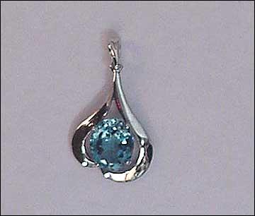 BLUE TOPAZ PENDANT