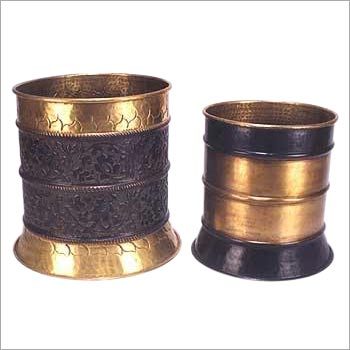 Brass Planter set of 2 pcs