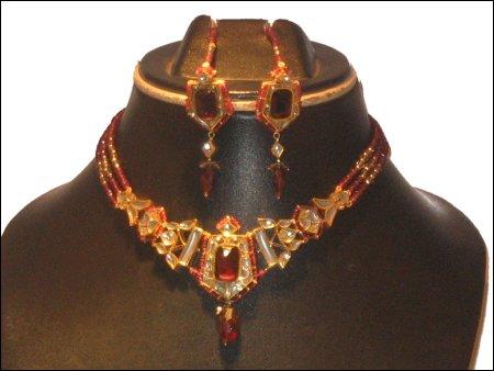 Kundan Necklace Set