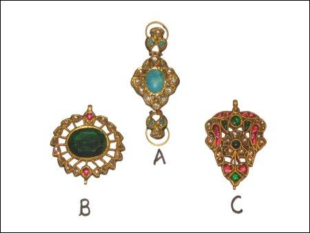 Kundan Pendant