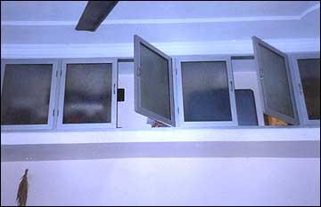 Bunker Cabinet Walling