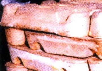 Non-ferrous metal alloy