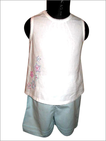 Kid T-shirt & Shorts