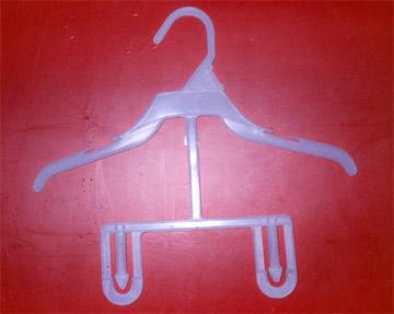 Co-ordinate Hanger