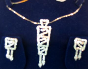 Pendant Set