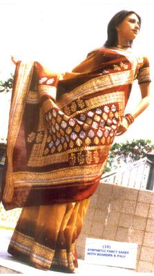 Fancy Synthetic Printed Saree with Pallu/Border
