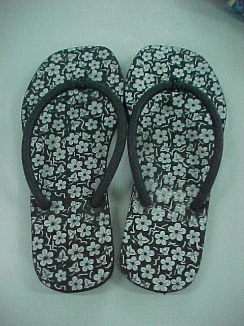 Slipper - Rubber Multiple Sizes Dark Gray | Comfortable Durable Stylish Lightweight Washable Textured Sole Single Strap