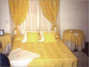 JQD Bedspread, Cushion and Curtain - Polyester, Various Sizes, Yellow | Soft Comfort, Stylish Design, Durable Material, Easy Care, Complete Set