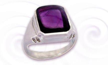 Brilliant Amethyst studded in the Sterling Silver Ring