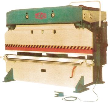 PRESS BRAKE HYDRAULIC MACHINE