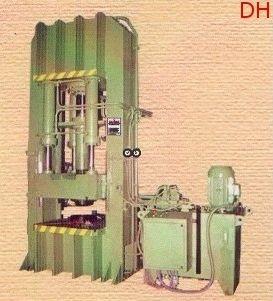 Double Action Deep Drawing Hydraulic Press (Intern