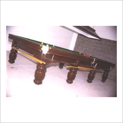 Queen Billiards Table