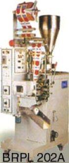 Automatic Form Fill & Seal Machine