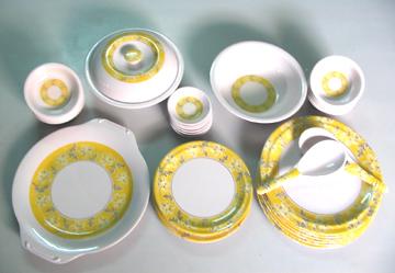 Melamine Dinnerware