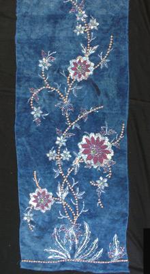 EMBRIODERED SAMPLE- FLORAL