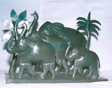 METAL HANDCRAFTED ITEM
