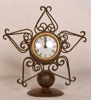 HANDCRAFTED CLOCK
