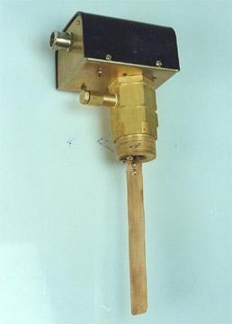 FLOAT SWITCH