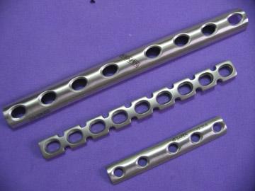 Orthopaedic Instruments & Implants