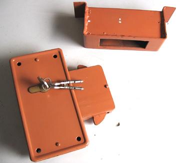 Automatic Shutter Central Lock