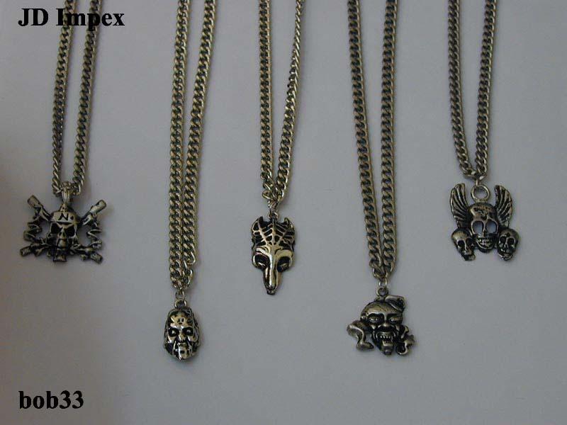 Skull Pendants with Chains - Lead-Free Alloy 1-2 cm Silver 45-50 cm Box Chain | Stylish Durable Unique Design